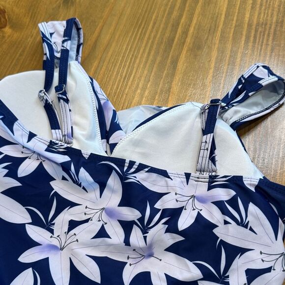 Navy & purple floral swimdress built in boy shorts one piece swimwear NWOT 2XL - Picture 9 of 15